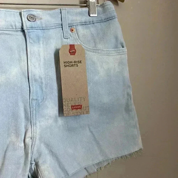 Levi's High Rise Bleached Wash Shorts Size 30 - Picture 5 of 14